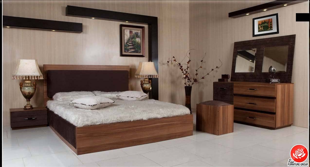 Pazion model bedroom set